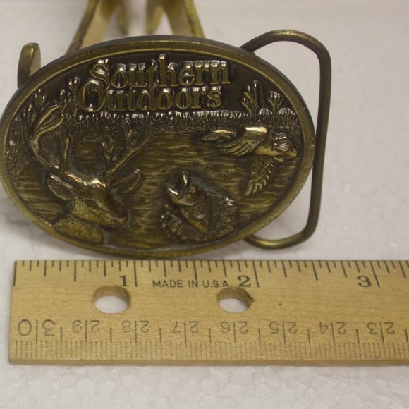 Vintage 1986 Limited Edition Southern Outdoors Belt Buckle - Picture 4 of 5